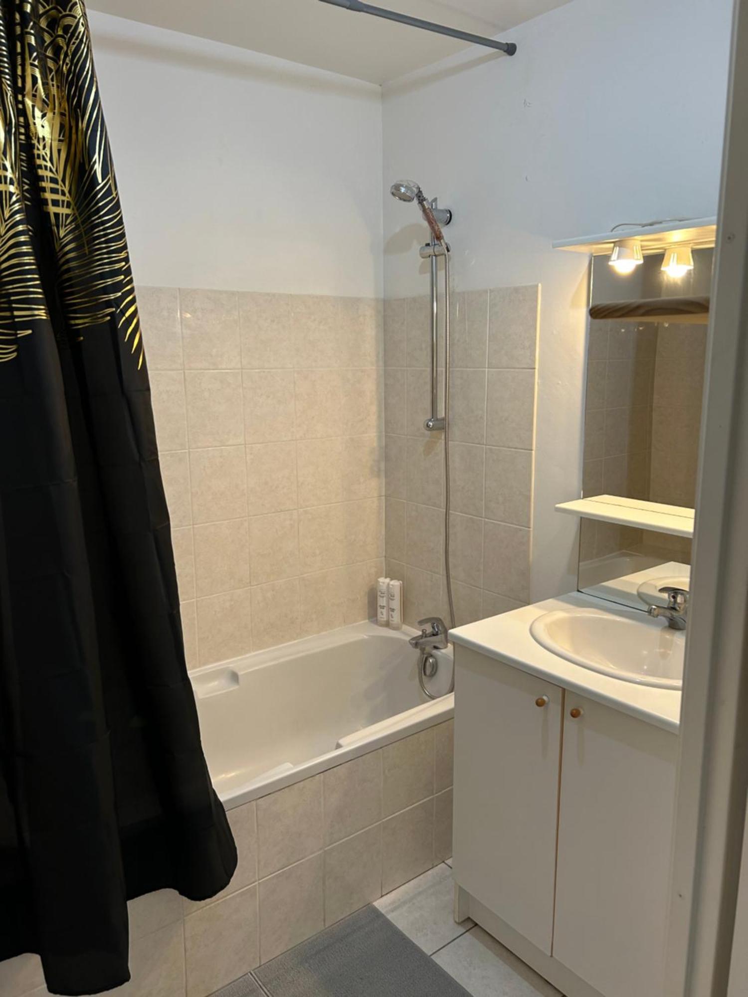 Appartement Evreux Luaran gambar